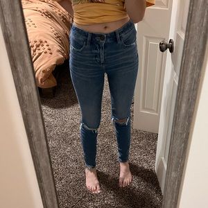 American Eagle dream high rise jean